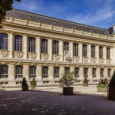 Service - En Face Du Musee - 5 Apartamento *